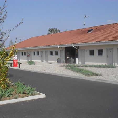 Hôtel Restaurant Evan Lempdes sur Allagnon Exterior foto